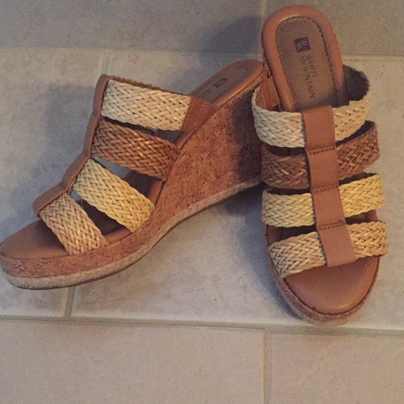 White Mountain Shoes - 🛍WHITE MOUNTAIN CORK PLATFORMS SIZE 6🛍